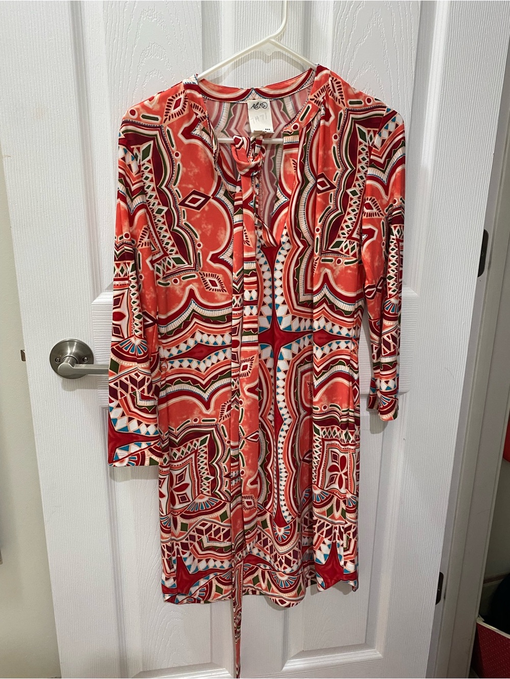 Ali Ro Red Printed Long-Sleeve Tie-Detail Dress